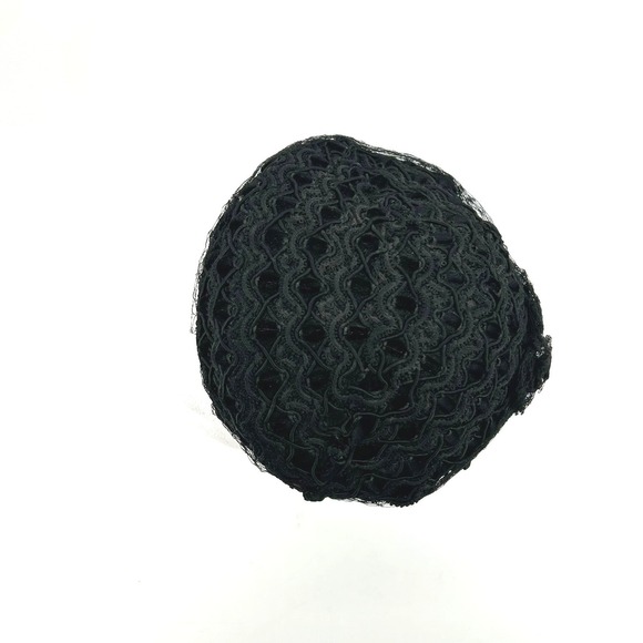 Vintage Black Lace Pillbox Hat Fascinator with Netting Veil Mid Century Style - Picture 4 of 8